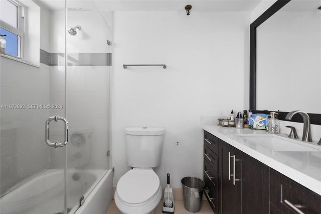 7933 West Dr 819, North Bay Village, FL 33141