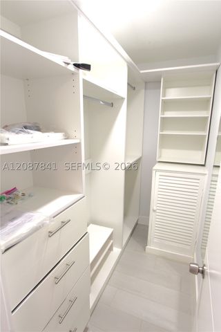 427 Santander Ave 202, Coral Gables, FL 33134
