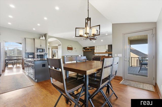 11796 Whitmore Street, Omaha, NE 68142