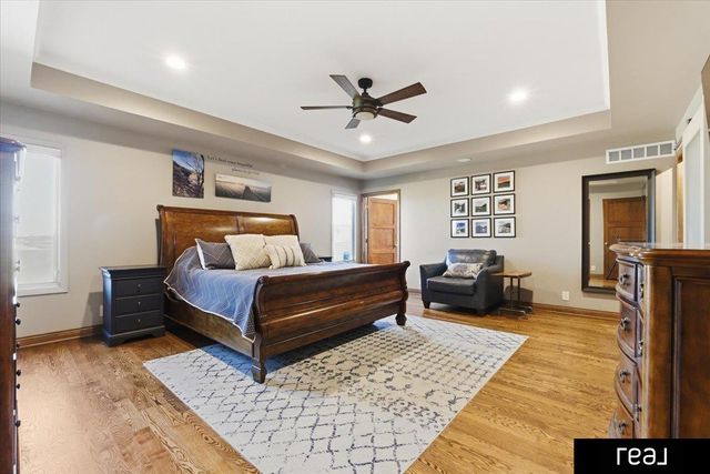 11796 Whitmore Street, Omaha, NE 68142