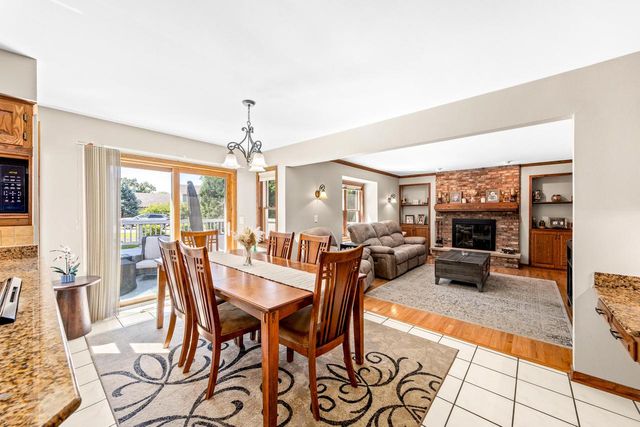 3427 Foxwood ROAD, Racine, WI 53405