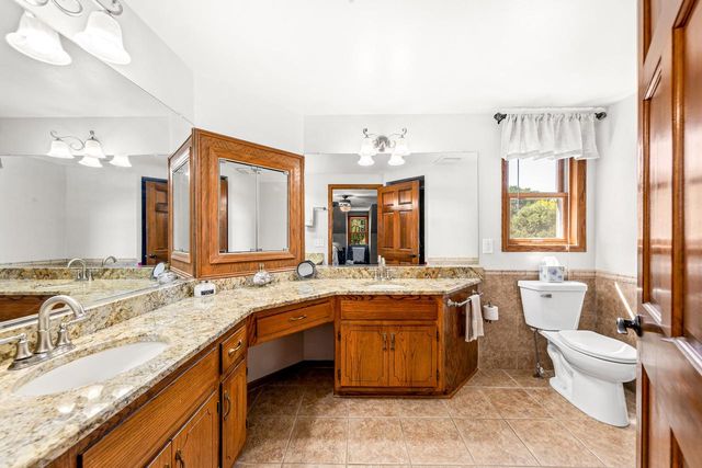 3427 Foxwood ROAD, Racine, WI 53405