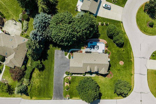 3427 Foxwood ROAD, Racine, WI 53405