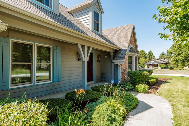 3427 Foxwood ROAD, Racine, WI 53405