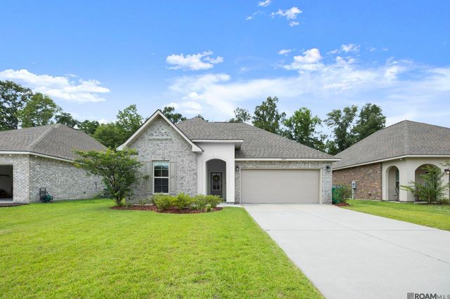 8919 Meadow Sage Dr, Denham Springs, LA 70726