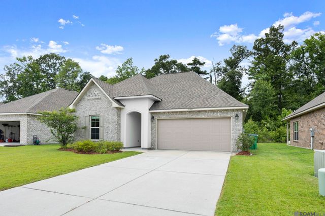 8919 Meadow Sage Dr, Denham Springs, LA 70726