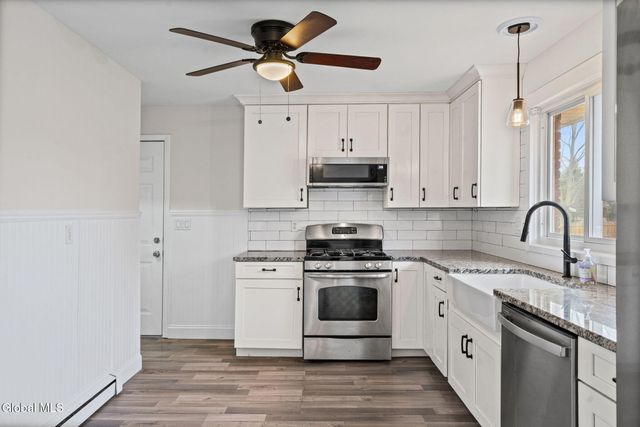 442 Russell Road, Bethlehem, NY 12203