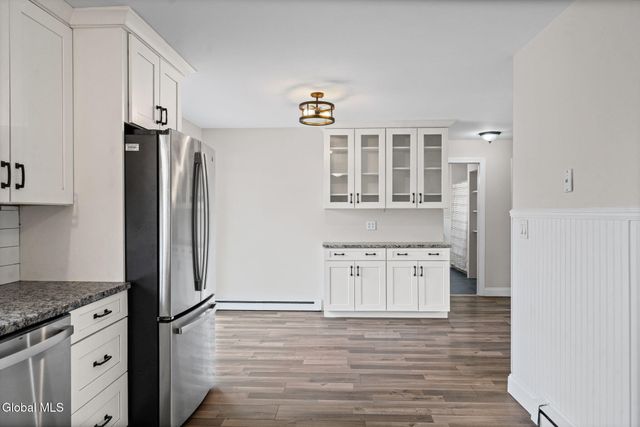 442 Russell Road, Bethlehem, NY 12203