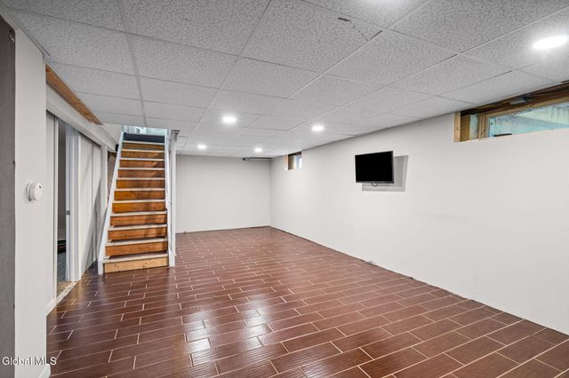 442 Russell Road, Bethlehem, NY 12203