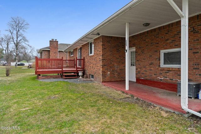 442 Russell Road, Bethlehem, NY 12203