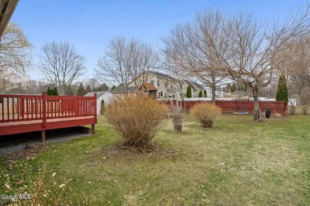 442 Russell Road, Bethlehem, NY 12203