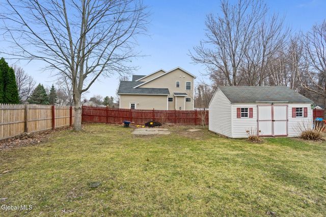 442 Russell Road, Bethlehem, NY 12203