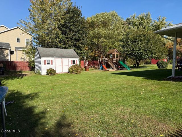 442 Russell Road, Bethlehem, NY 12203