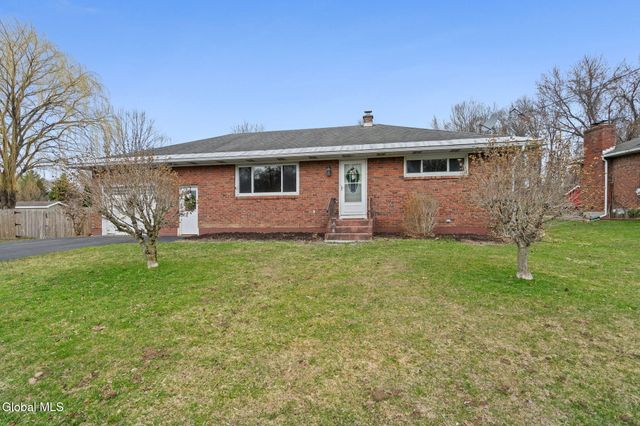 442 Russell Road, Bethlehem, NY 12203