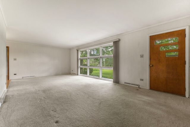 2N570 Argyle Street, Lombard, IL 60148