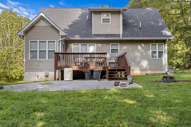 1059 Baker Bridge Road NE, Charleston, TN 37310