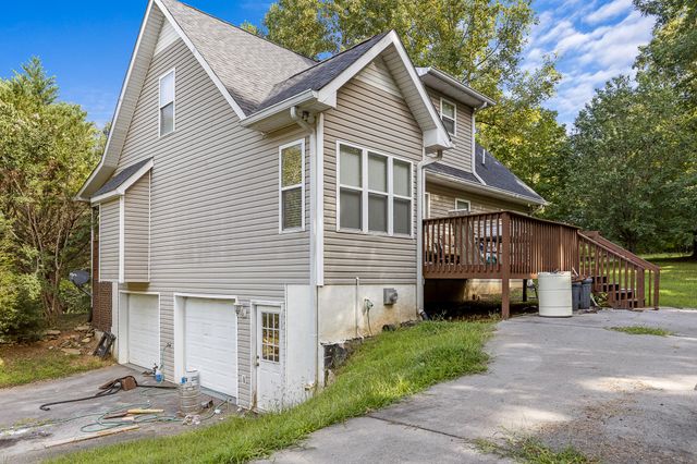 1059 Baker Bridge Road NE, Charleston, TN 37310