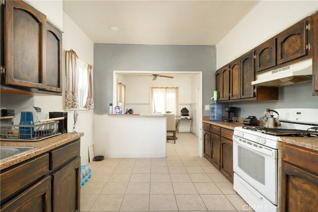 500 Quincy Street, Bakersfield, CA 93305
