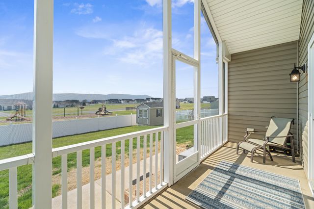 53 MARBLE DR, Stuarts Draft, VA 24477