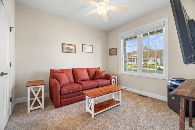 53 MARBLE DR, Stuarts Draft, VA 24477