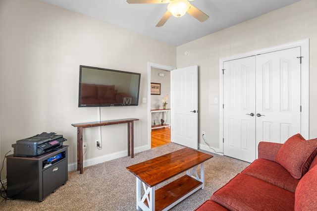 53 MARBLE DR, Stuarts Draft, VA 24477