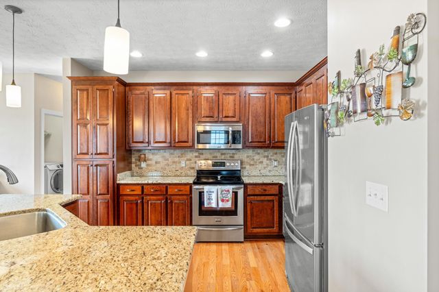 53 MARBLE DR, Stuarts Draft, VA 24477