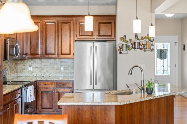 53 MARBLE DR, Stuarts Draft, VA 24477