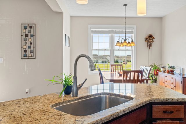 53 MARBLE DR, Stuarts Draft, VA 24477