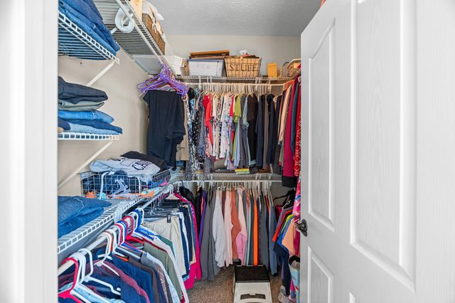 53 MARBLE DR, Stuarts Draft, VA 24477