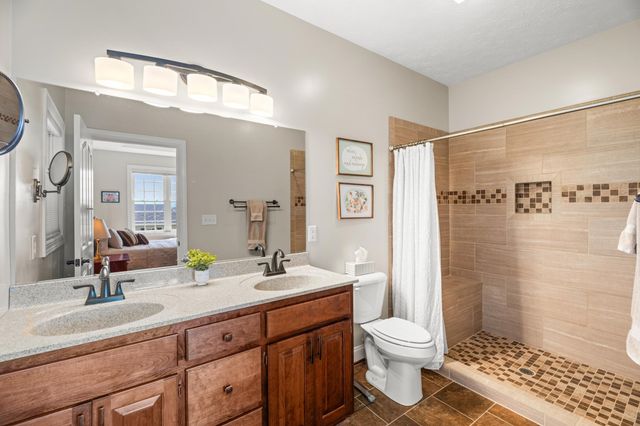 53 MARBLE DR, Stuarts Draft, VA 24477