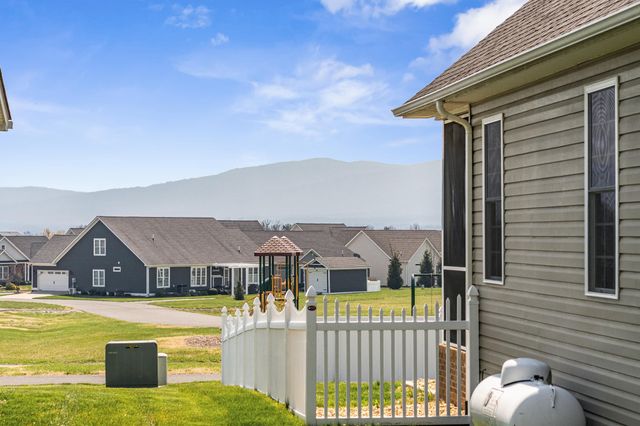 53 MARBLE DR, Stuarts Draft, VA 24477