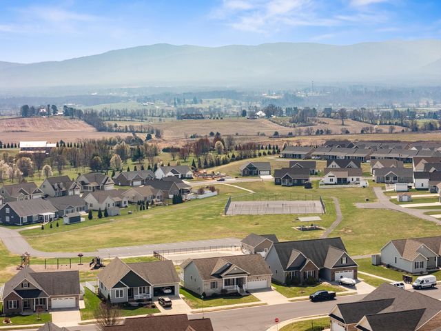 53 MARBLE DR, Stuarts Draft, VA 24477