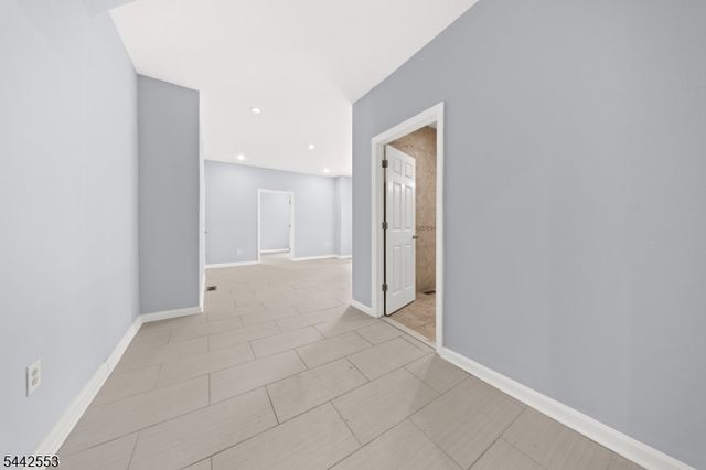700 Park Ave, Elizabeth City, NJ 07208