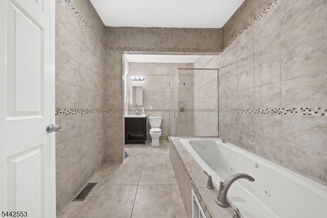 700 Park Ave, Elizabeth City, NJ 07208