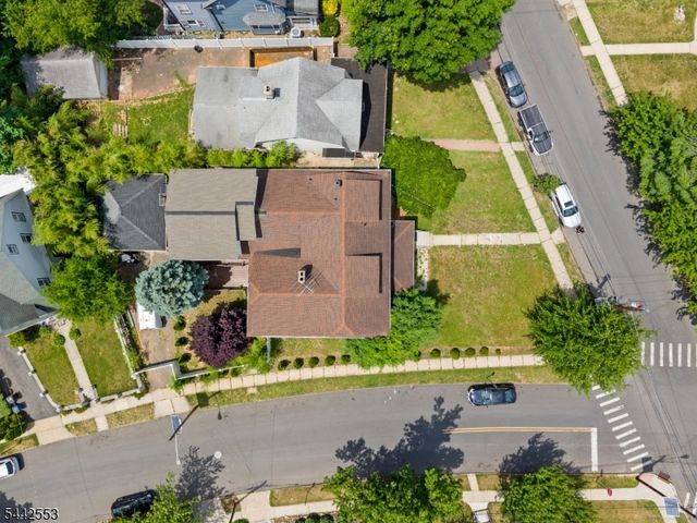 700 Park Ave, Elizabeth City, NJ 07208