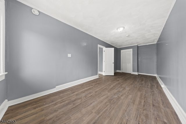 700 Park Ave, Elizabeth City, NJ 07208