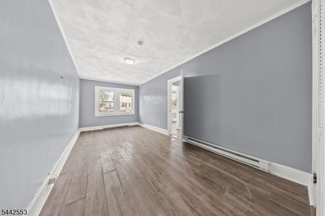 700 Park Ave, Elizabeth City, NJ 07208