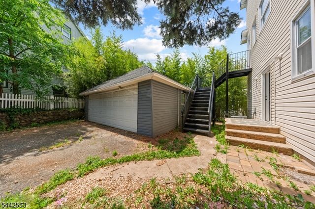 700 Park Ave, Elizabeth City, NJ 07208