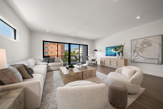 2205 GULF BOULEVARD B, Indian Rocks Beach, FL 33785