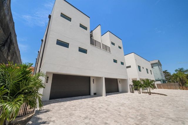 2205 GULF BOULEVARD B, Indian Rocks Beach, FL 33785