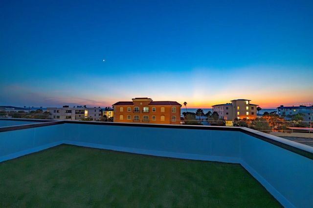 2205 GULF BOULEVARD B, Indian Rocks Beach, FL 33785