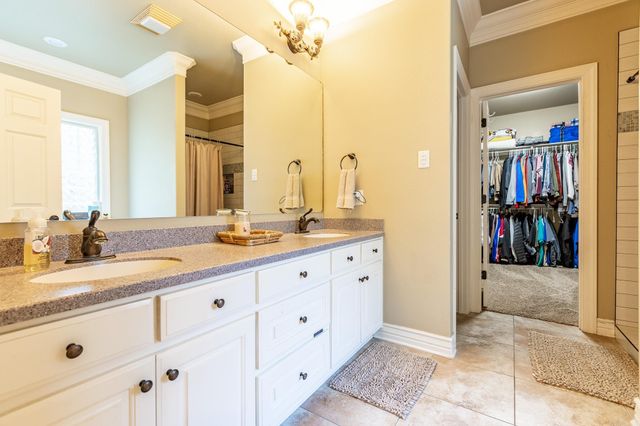 32 Cypress Creek Drive, Cabot, AR 72023