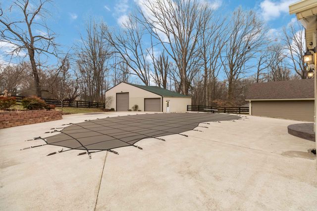 75 Ferry Hill Drive, Somerset, KY 42503