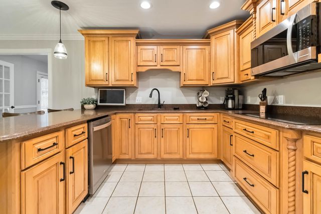 75 Ferry Hill Drive, Somerset, KY 42503