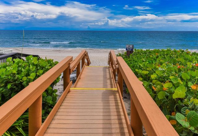 3115 S Ocean Boulevard 103, Highland Beach, FL 33487