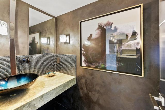 3115 S Ocean Boulevard 103, Highland Beach, FL 33487