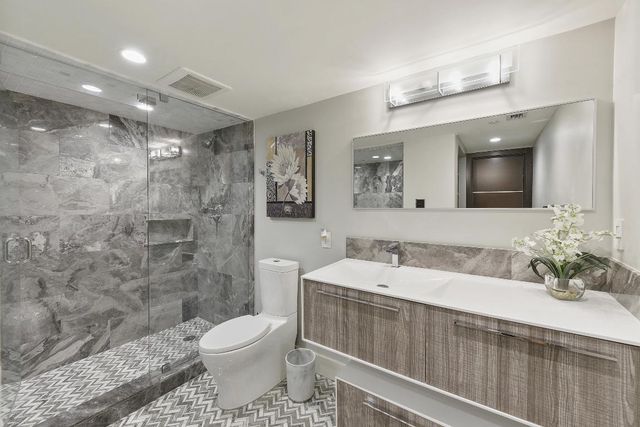 3115 S Ocean Boulevard 103, Highland Beach, FL 33487