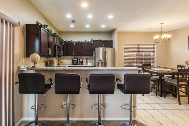 1739 Man O War Street SE, Albuquerque, NM 87123