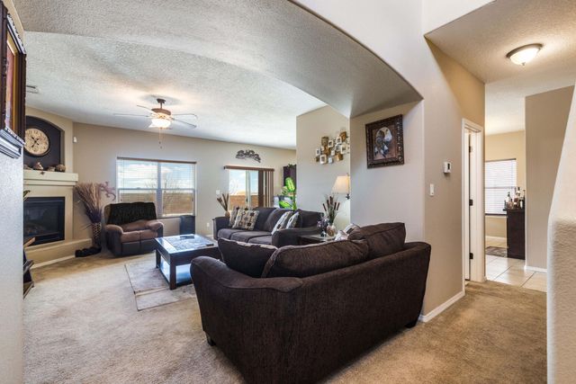 1739 Man O War Street SE, Albuquerque, NM 87123