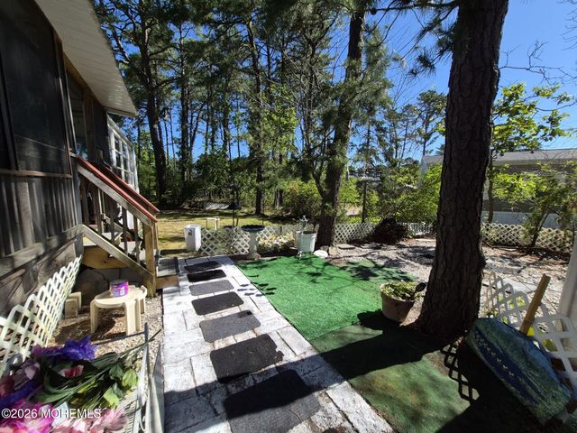 53 Panda Lane, Whiting, NJ 08759